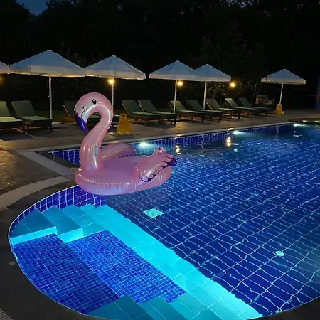 Pyramid Boutique Hotell Kayakoy