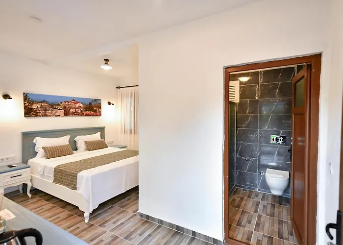 Pyramid Boutique Hotel