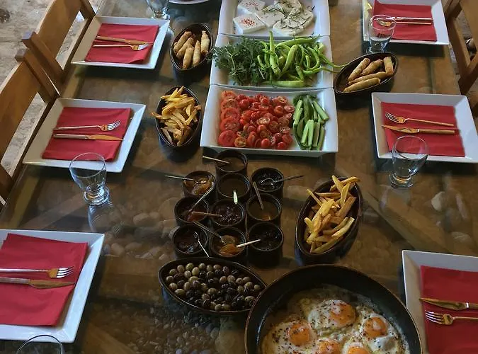 Pyramid Boutique * Kayakoy