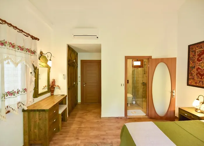 Pyramid Boutique Kayakoy