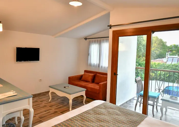 Hotel Pyramid Boutique *