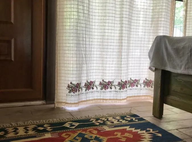 Pyramid Boutique * Kayakoy